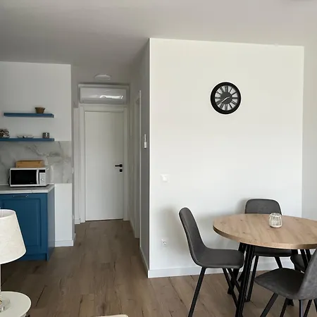 One-bedroom With Private Parking Apartman Makarska